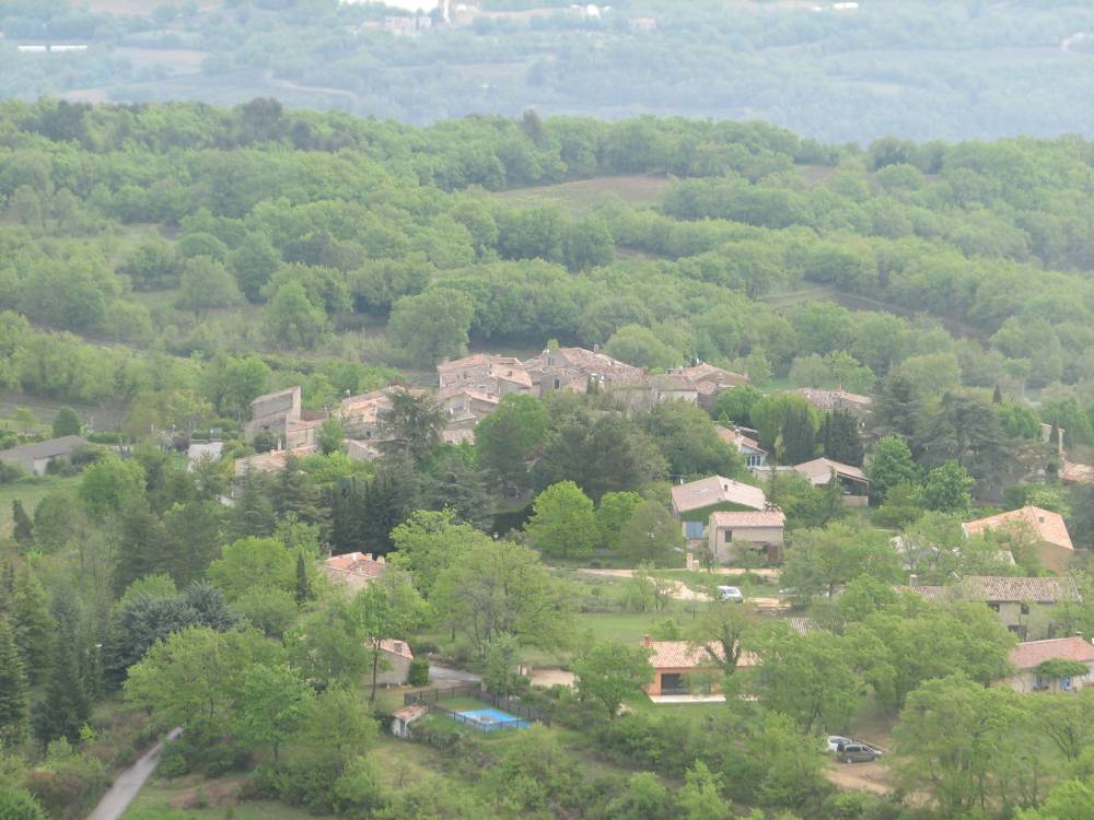 village d'Auribeau vu du Fort 