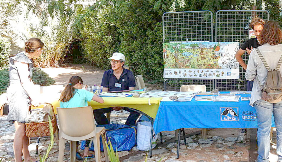 Photographie du stand du samedi 1er juin
