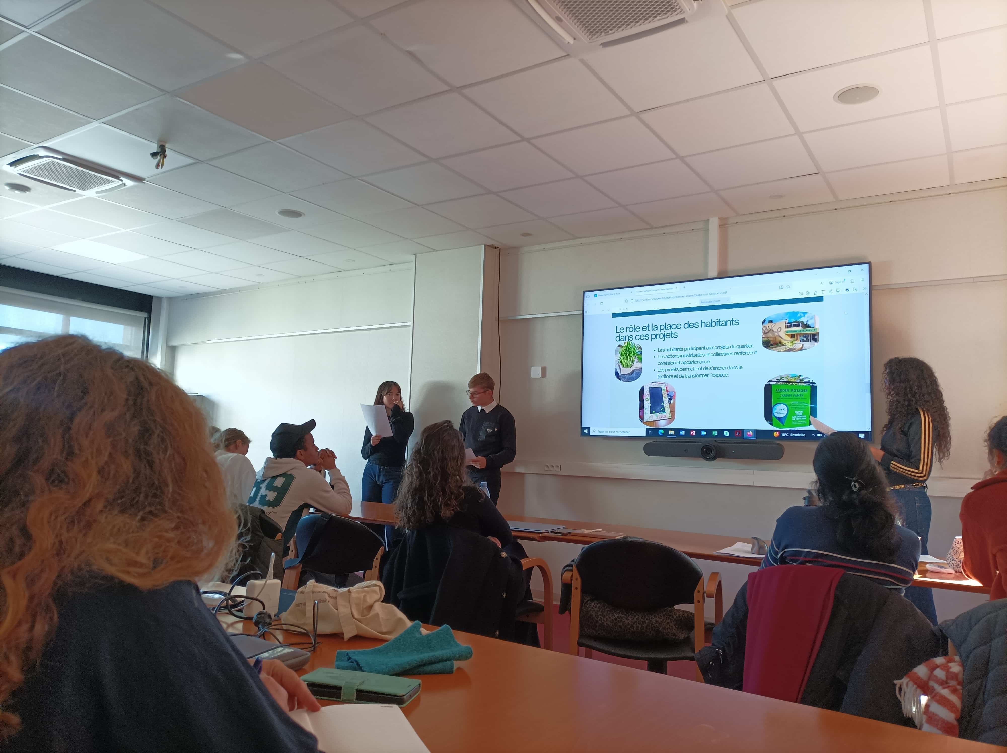 Rendu étudiants (c) Chloé Piccinin