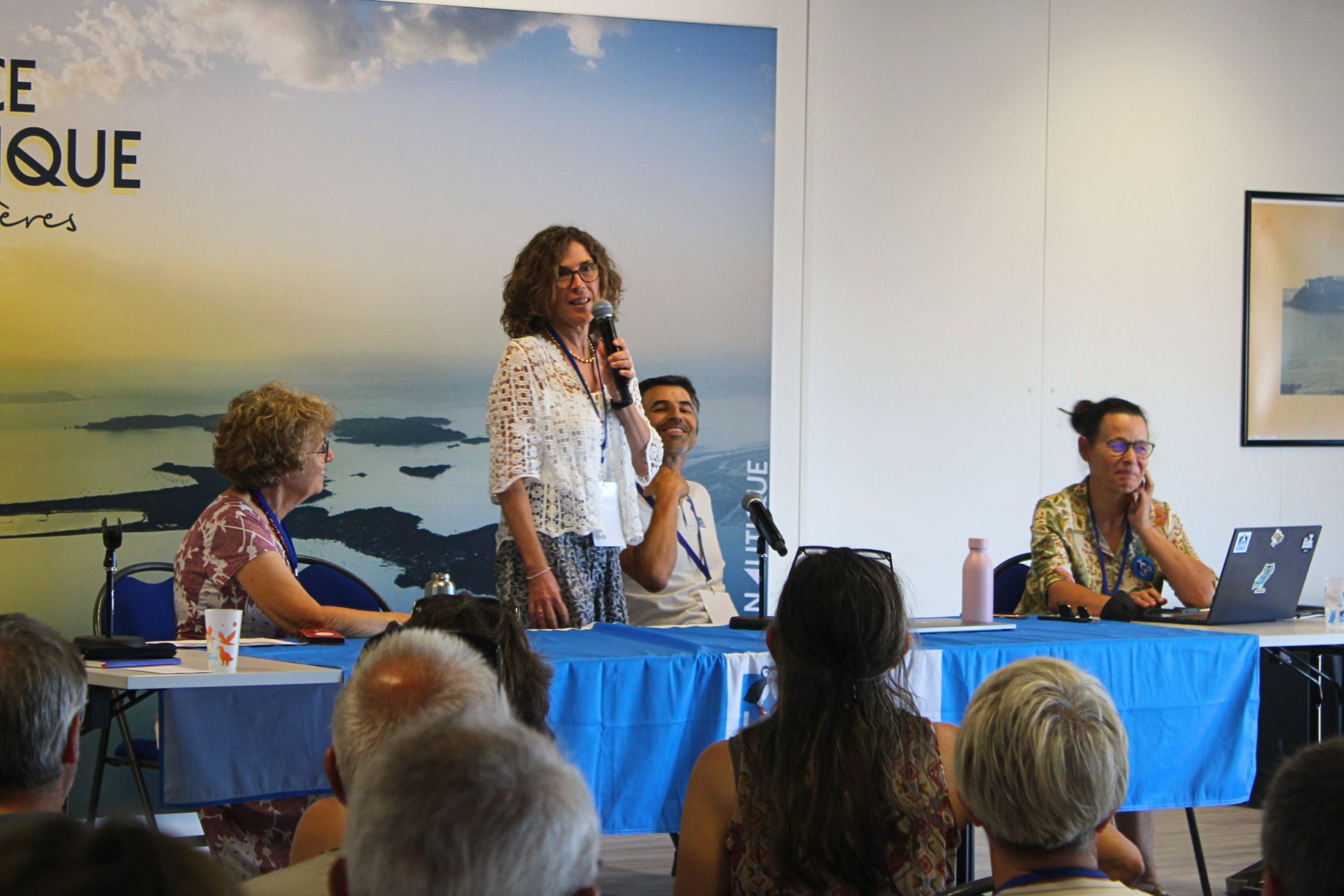 Irène Lastère, vice-présidente, à l'assemblée générale de la LPO PACA © LPO PACA - Marie Boetti
